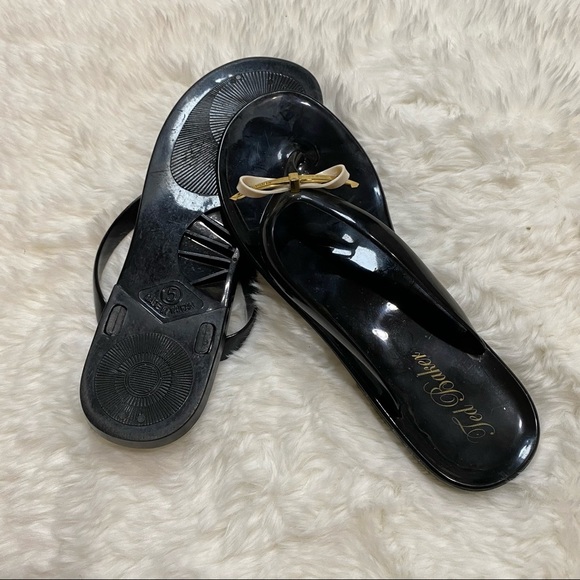 3/$32 TED BAKER Black Flip Flops Sandals Size 6 - Picture 4 of 6
